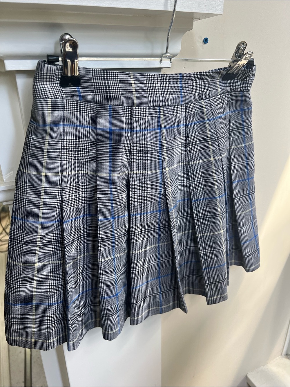 Aritzia Sunday Best Olive Skirt - Picture 3 of 5